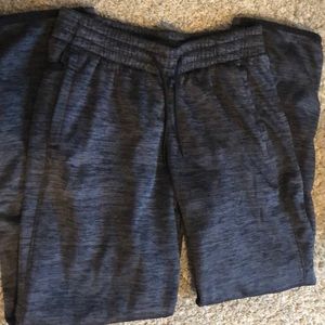 Under Armour, Boys Size YL, Fleece pants